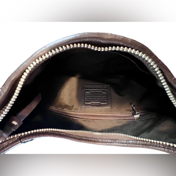 SOLD - Coach Hampton Hobo - Picture 5 of 6